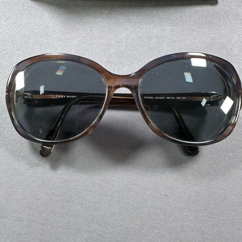 Tory Burch Brown & Gold Sunglasses with case.** Women’s Frame Only, no lenses